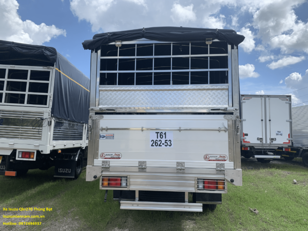 Xe Isuzu Qkr270 Thùng Bạt