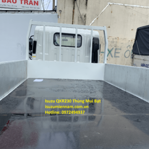 Isuzu QKR 230 Thùng Lửng