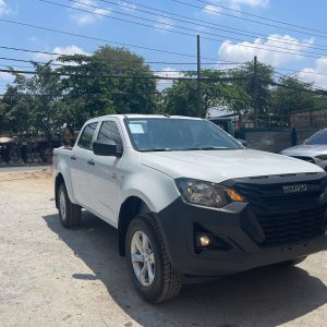 Isuzu Dmax UTZ 2 Cầu MT 1