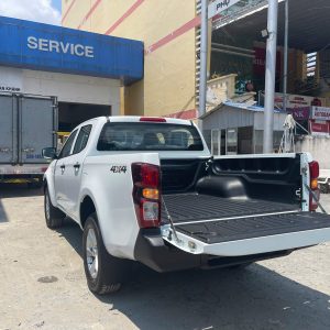 Thùng Hàng 825 KG Xe Isuzu UTZ 2 Cầu