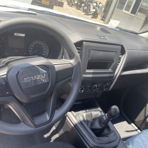 Nội Thất Isuzu UTZ 2 Cầu MT