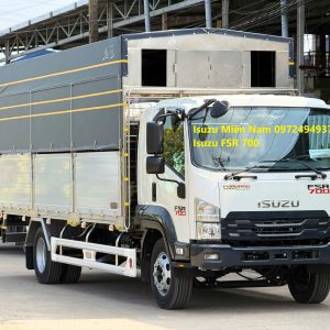 Isuzu FSR 700 Thùng Bạt