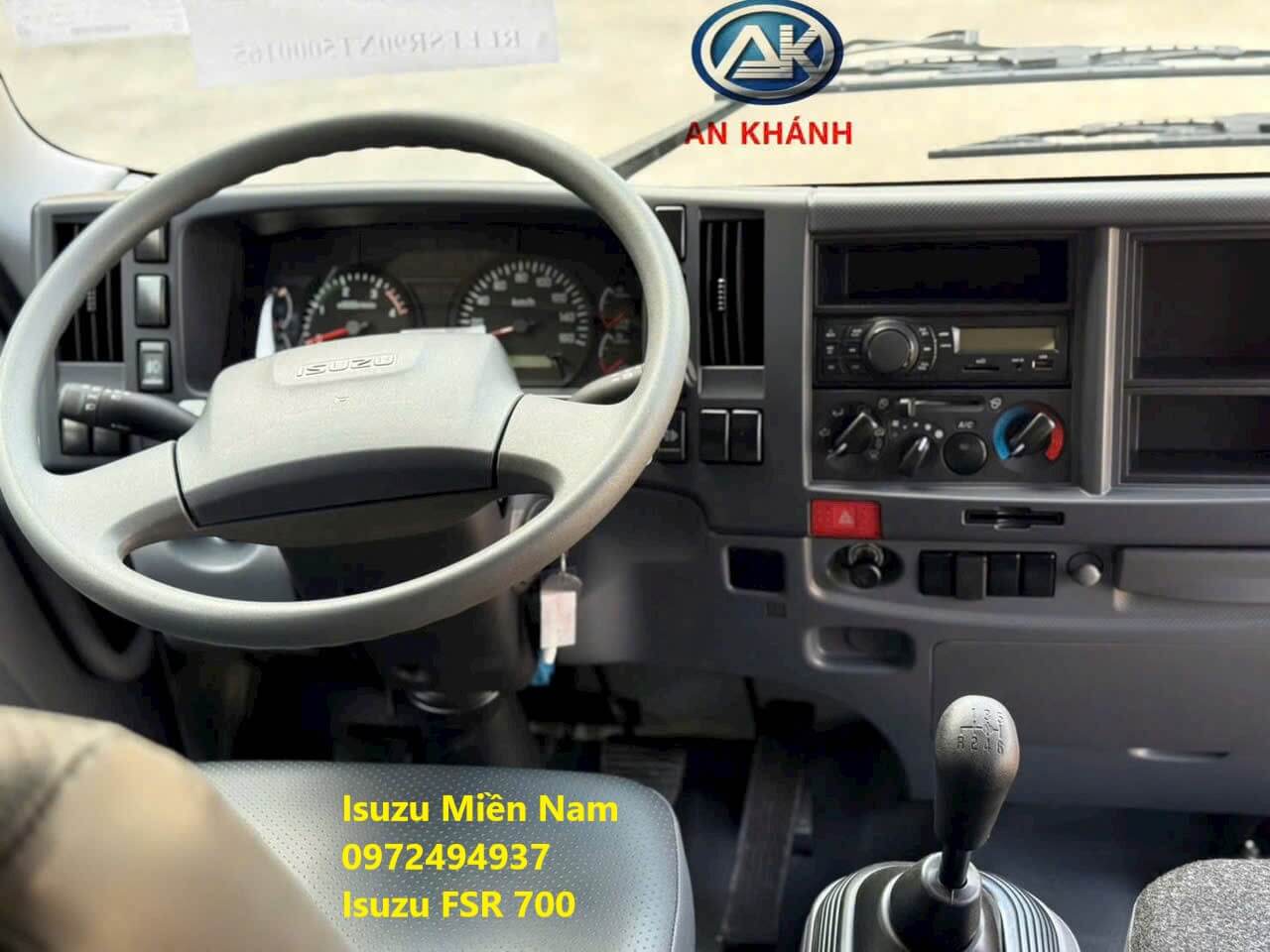 Nội Thất Isuzu FSR 700