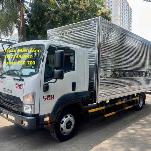 Isuzu FSR 700 Thùng Kín Inox
